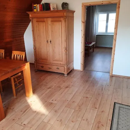 Neugaerten Apartment Busenberg